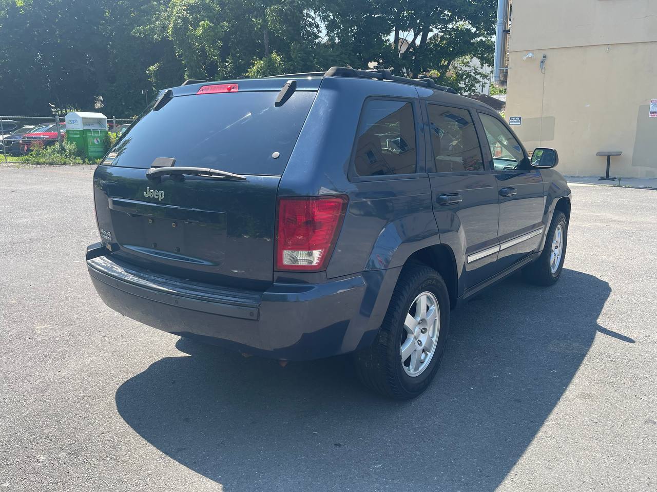 Used - Jeep Grand Cherokee Laredo 4x4 SUV for sale in Staten Island NY