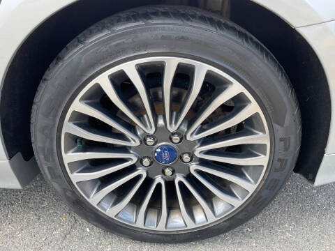 Used - Ford Fusion SE SEDAN for sale in Staten Island NY