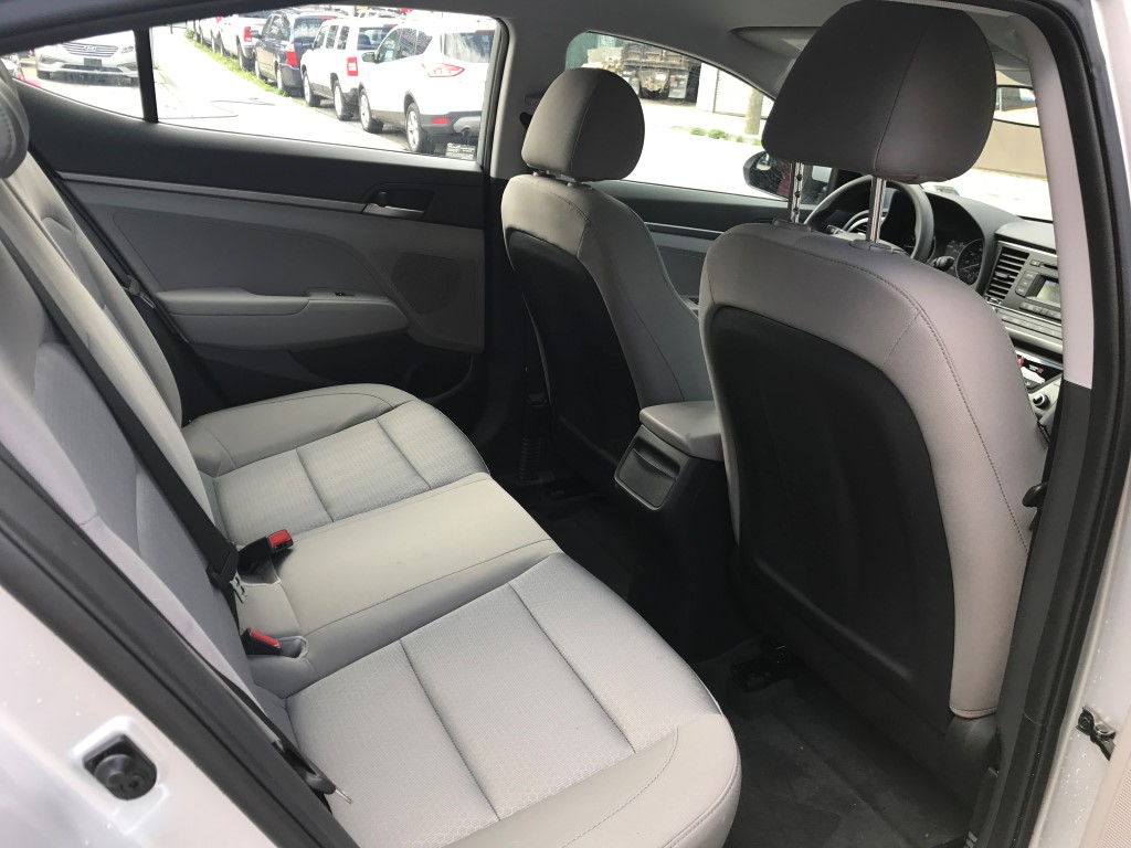 Used - Hyundai Elantra SE Sedan for sale in Staten Island NY