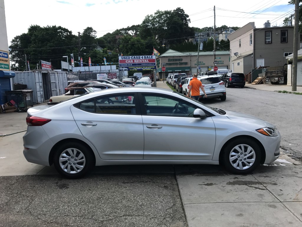 Used - Hyundai Elantra SE Sedan for sale in Staten Island NY