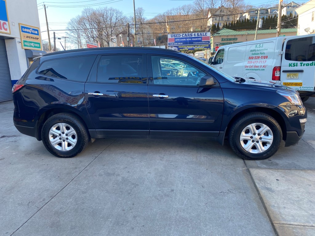 Used - Chevrolet Traverse LS AWD SUV for sale in Staten Island NY