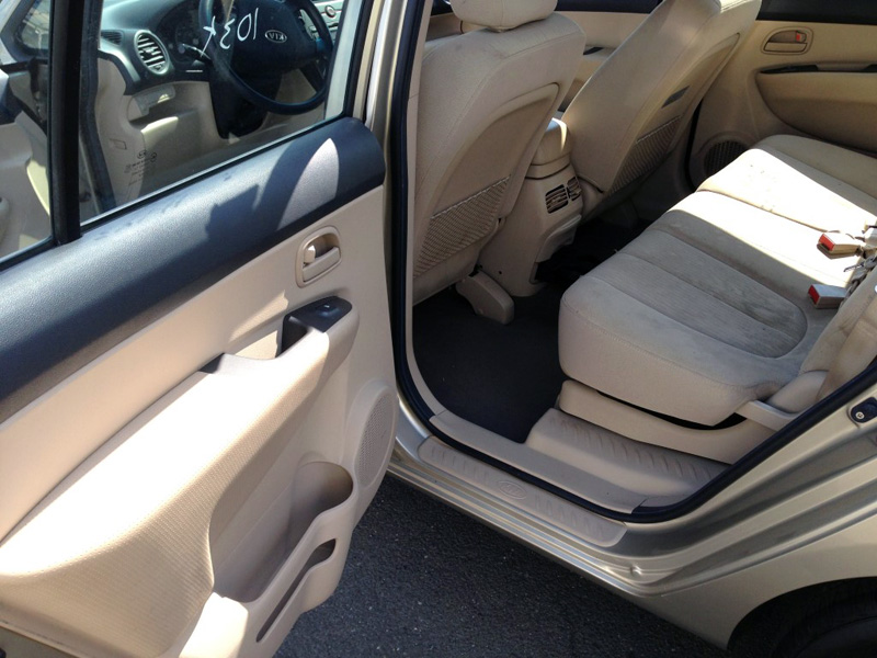 Used - Kia Rondo LX  for sale in Staten Island NY
