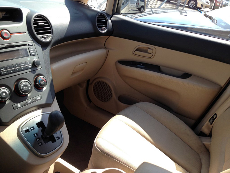 Used - Kia Rondo LX  for sale in Staten Island NY