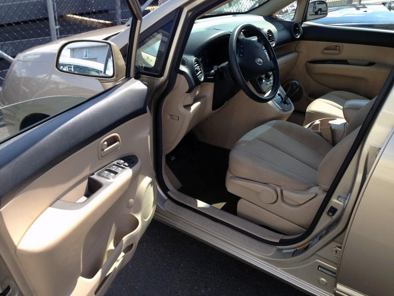 Used - Kia Rondo LX  for sale in Staten Island NY