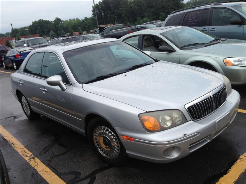 offers Used Car for Sale 2001 Hyundai XG300