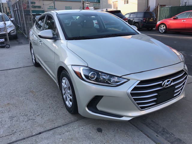 Used - Hyundai Elantra SE Sedan for sale in Staten Island NY