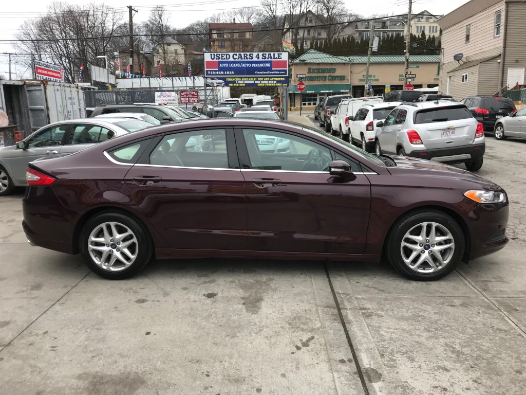 Used - Ford Fusion SE Sedan for sale in Staten Island NY