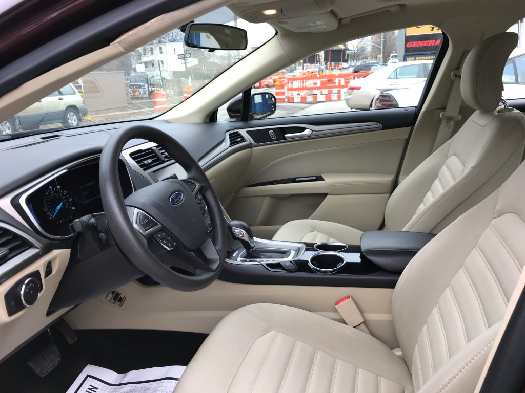 Used - Ford Fusion SE Sedan for sale in Staten Island NY