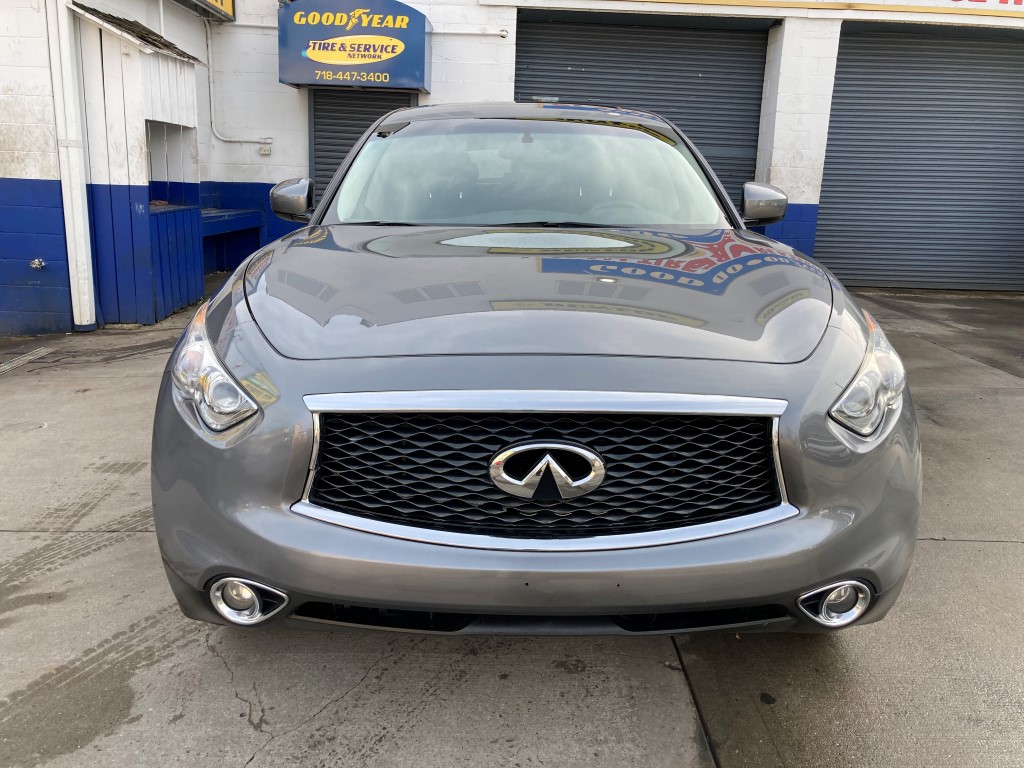 Used - Infiniti QX70 Base SUV for sale in Staten Island NY