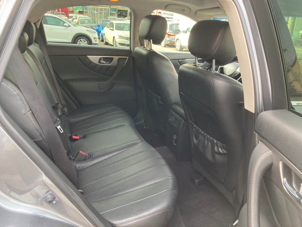 Used - Infiniti QX70 Base SUV for sale in Staten Island NY