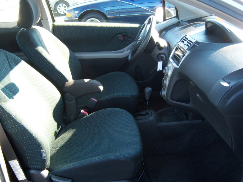 Pre-owned Car YarisToyota