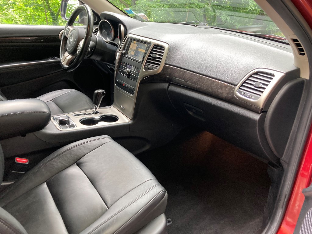 Used - Jeep Grand Cherokee Laredo 4x4 SUV for sale in Staten Island NY