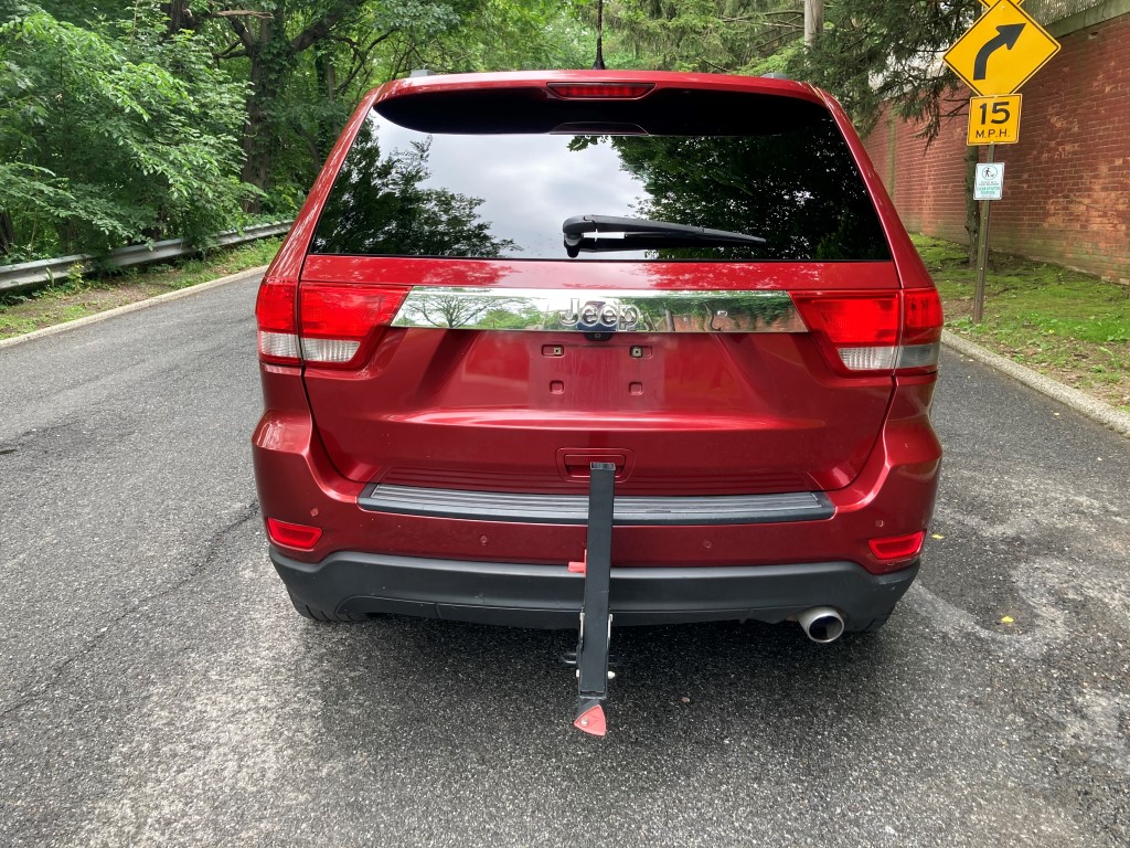 Used - Jeep Grand Cherokee Laredo 4x4 SUV for sale in Staten Island NY