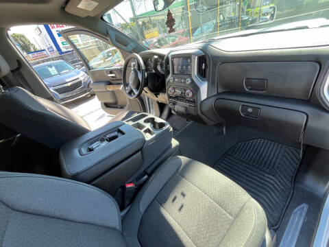 Used - GMC Sierra 3500HD SLE Pickup Truck for sale in Staten Island NY