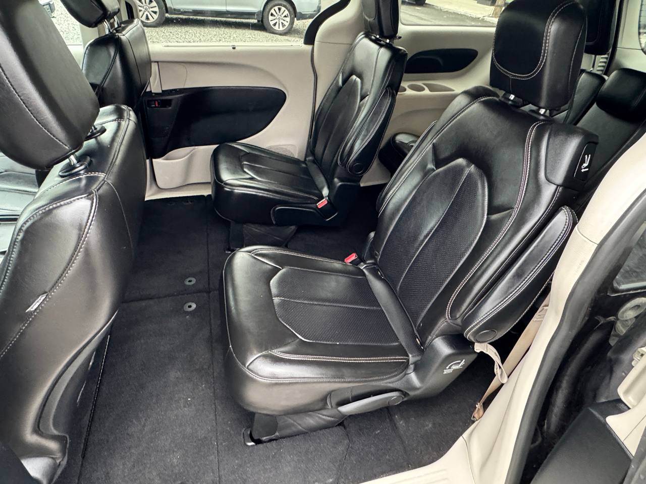 Used - Chrysler Voyager LXi Minivan for sale in Staten Island NY