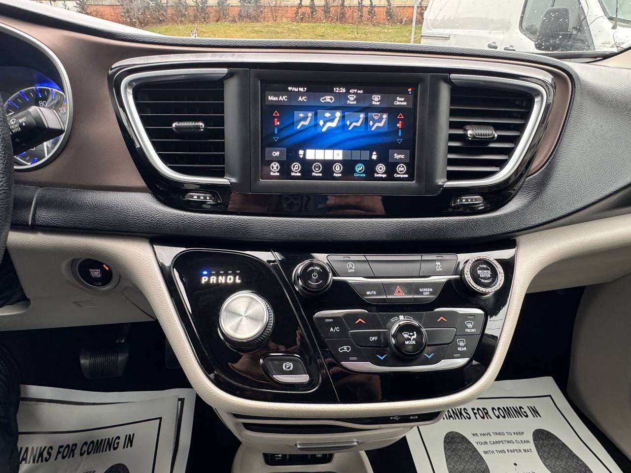 Used - Chrysler Voyager LXi Minivan for sale in Staten Island NY