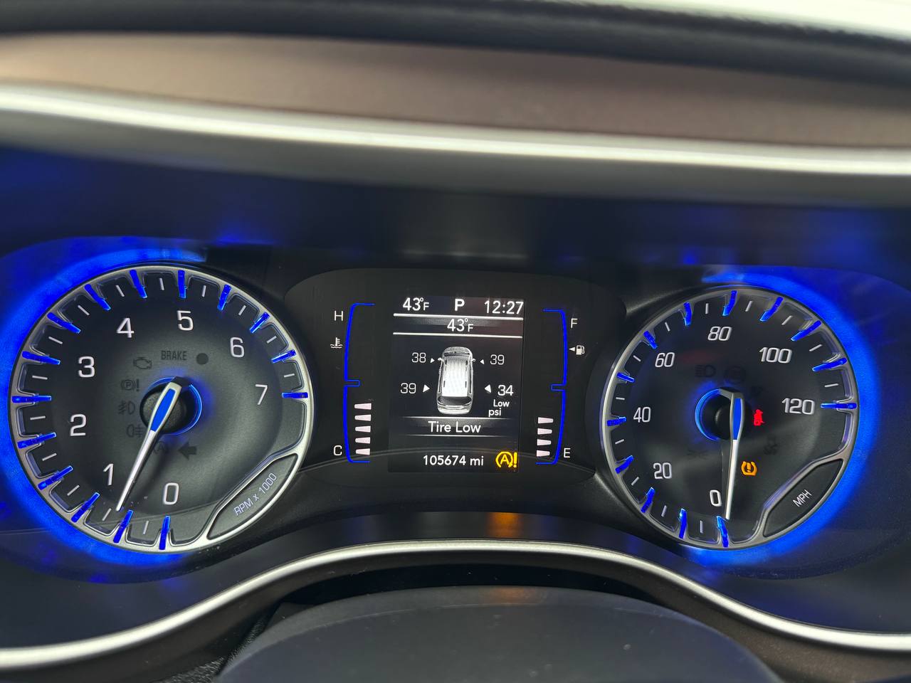 Used - Chrysler Voyager LXi Minivan for sale in Staten Island NY