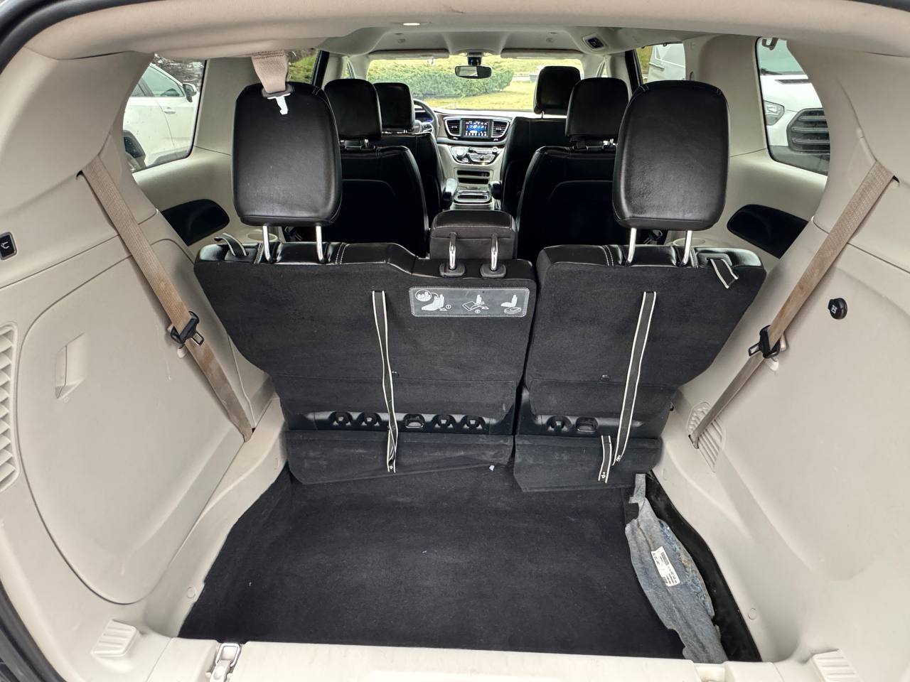 Used - Chrysler Voyager LXi Minivan for sale in Staten Island NY