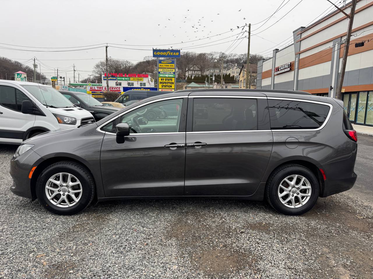 Used - Chrysler Voyager LXi Minivan for sale in Staten Island NY
