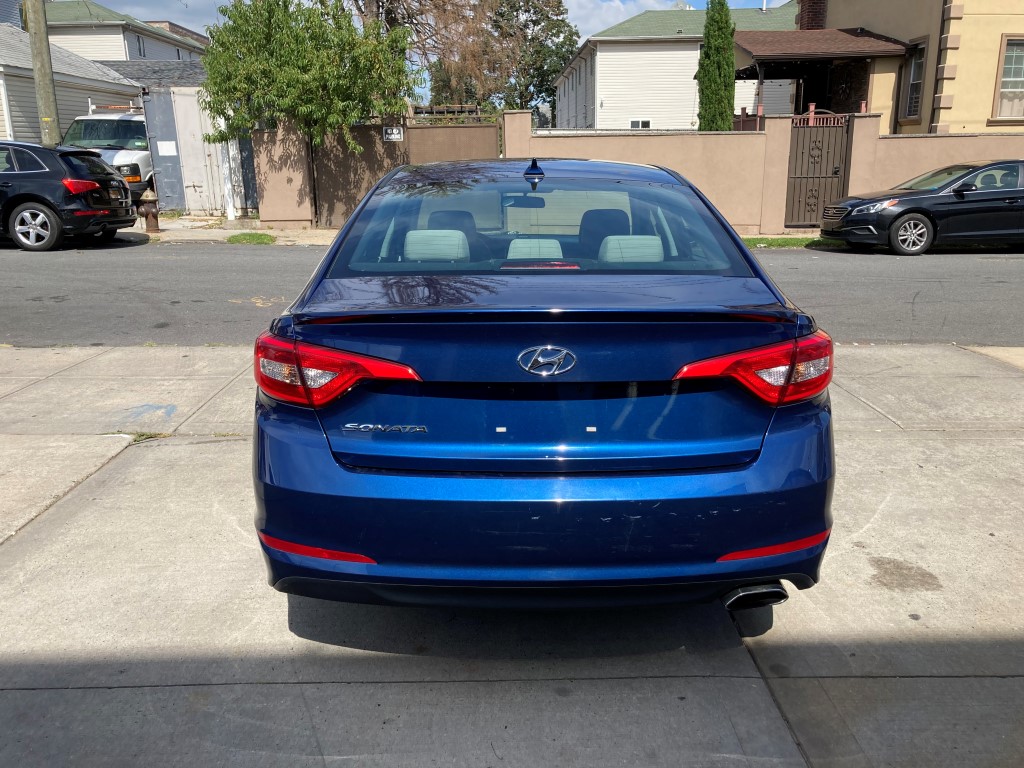 Used - Hyundai Sonata SE Sedan for sale in Staten Island NY