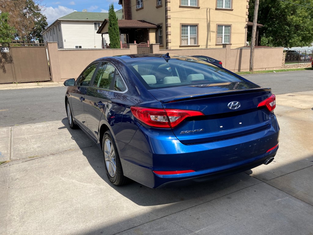 Used - Hyundai Sonata SE Sedan for sale in Staten Island NY