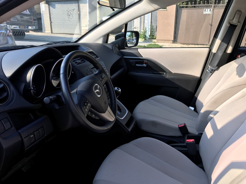 Used - Mazda Mazda5 Minivan for sale in Staten Island NY