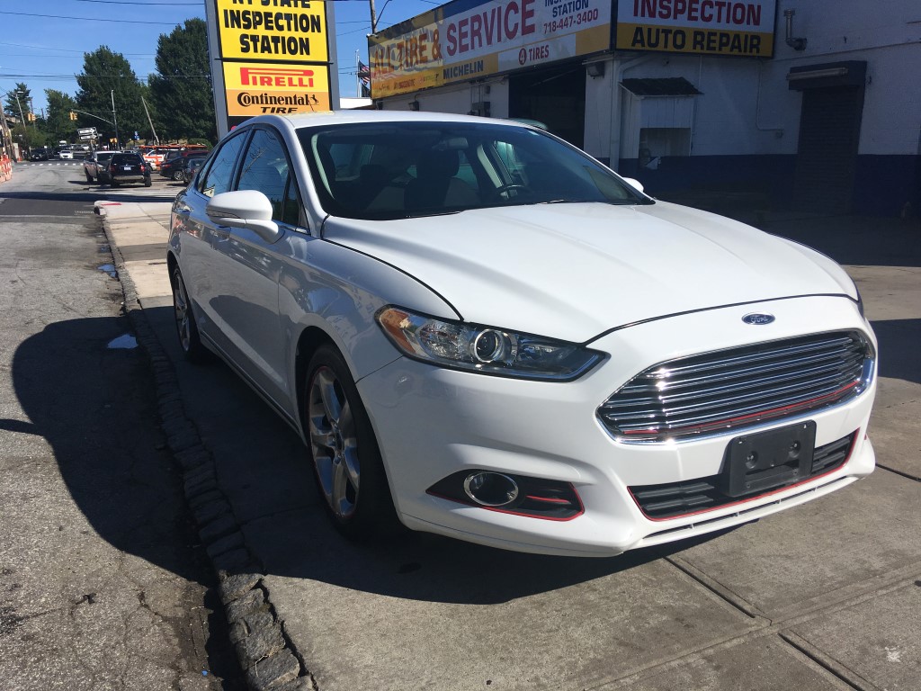 Used - Ford Fusion SE Sedan for sale in Staten Island NY