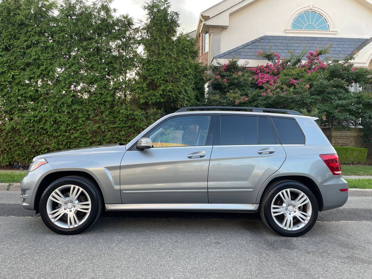 Used - Mercedes-Benz GLK 350 4MATIC AWD SUV for sale in Staten Island NY