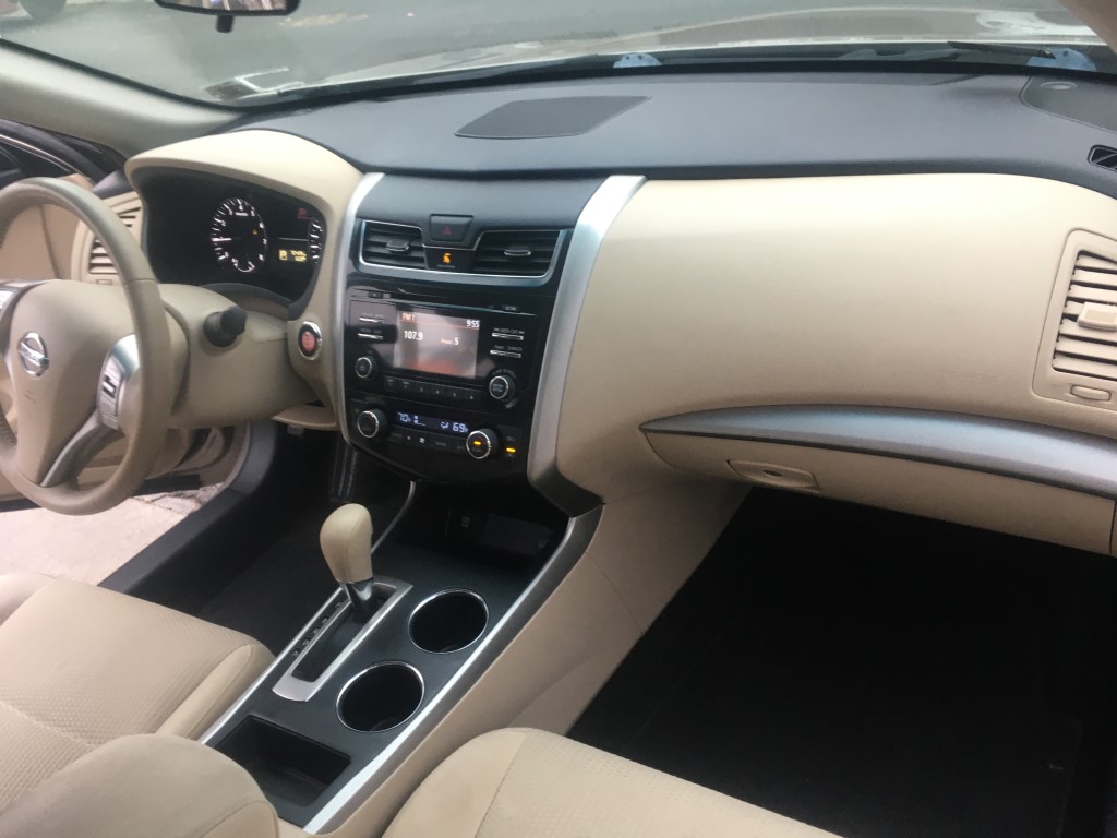 Used - Nissan Altima SV Sedan for sale in Staten Island NY