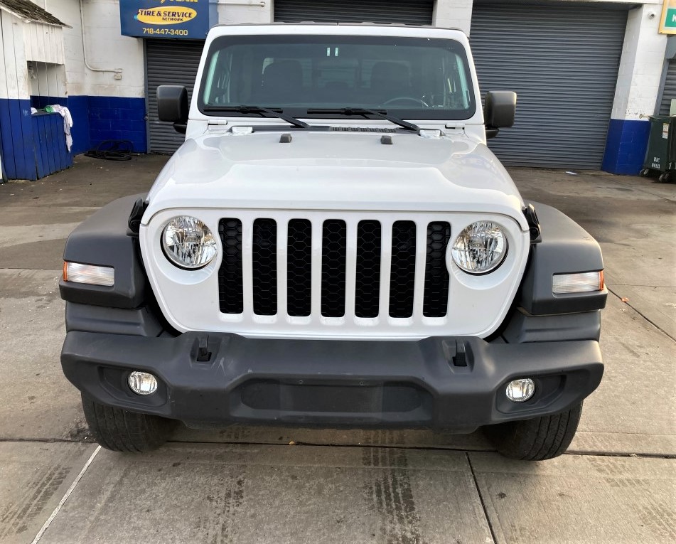 Used - Jeep Gladiator Sport 4X4 Pickup Truck for sale in Staten Island NY