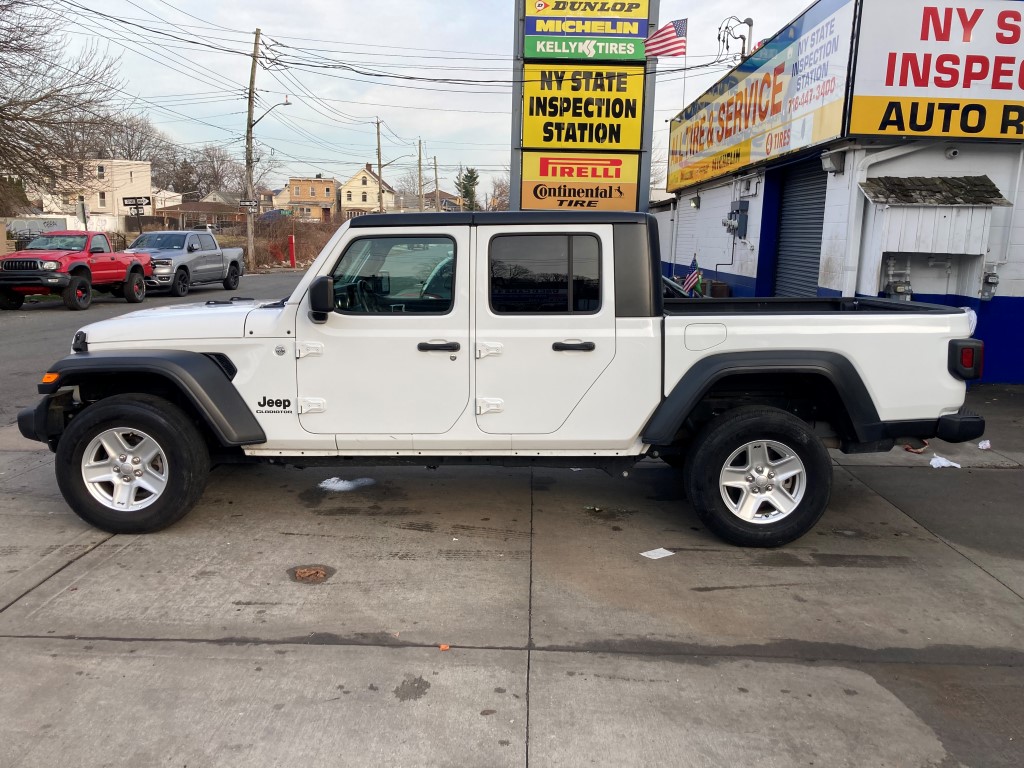 Used - Jeep Gladiator Sport 4X4 Pickup Truck for sale in Staten Island NY
