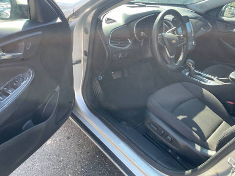 Used - Chevrolet Malibu LT SEDAN for sale in Staten Island NY