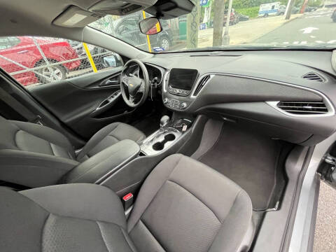 Used - Chevrolet Malibu LT SEDAN for sale in Staten Island NY