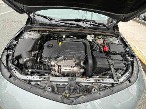Used - Chevrolet Malibu LT SEDAN for sale in Staten Island NY