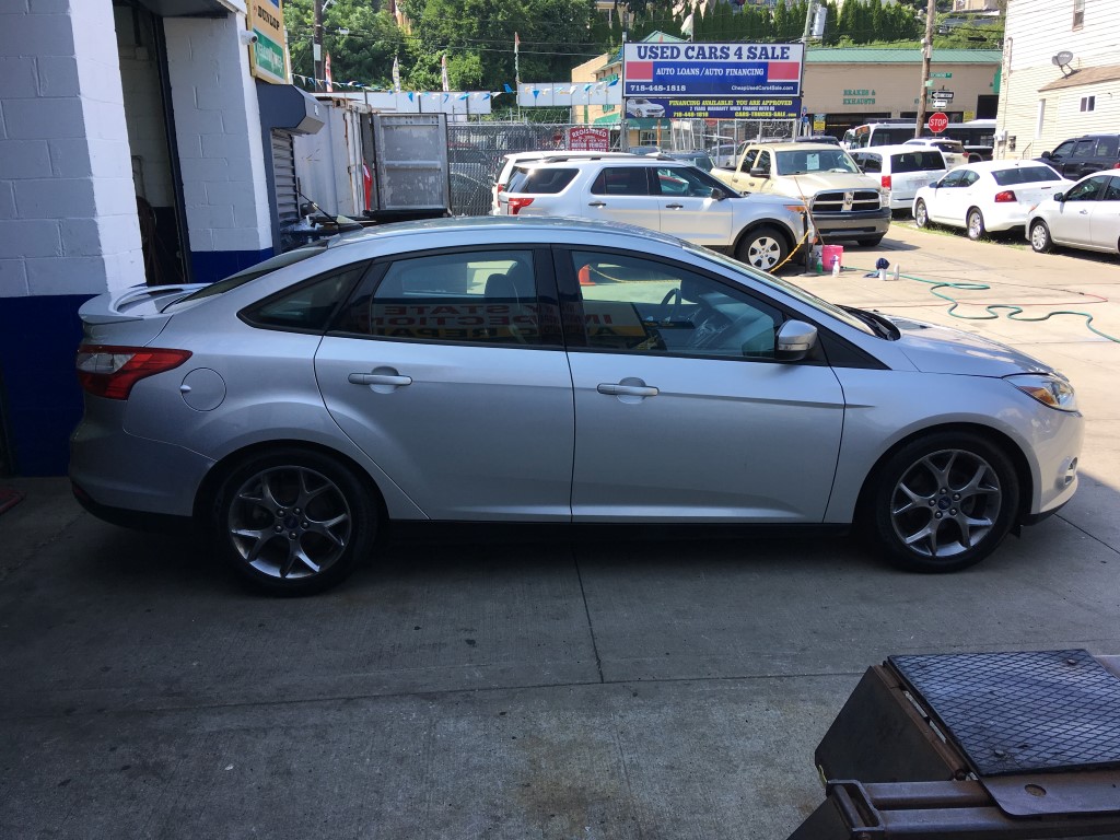 Used - Ford Focus SE Sedan for sale in Staten Island NY