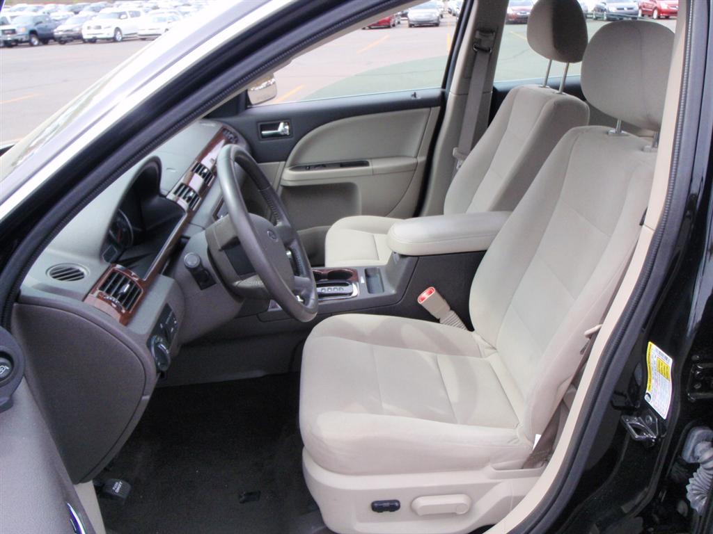 Pre-owned Car TaurusFord