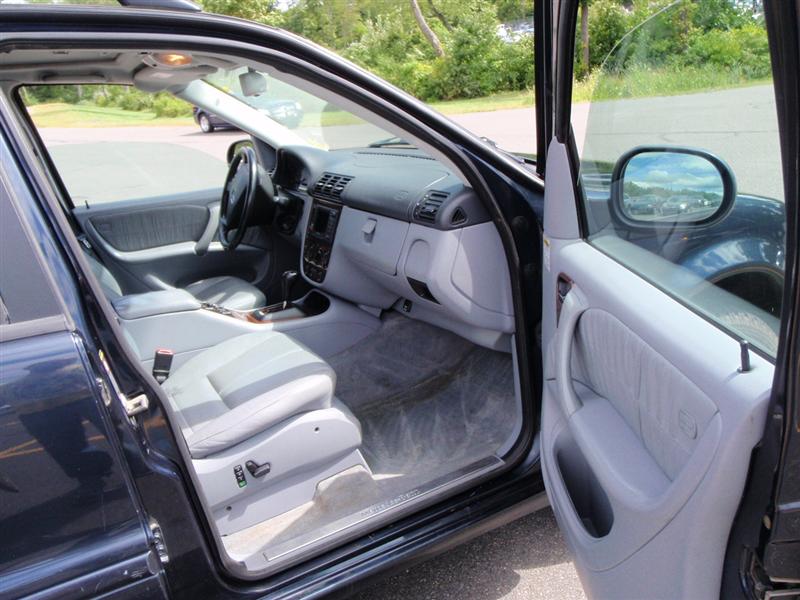 Pre-owned Car ML320Mercedes-Benz