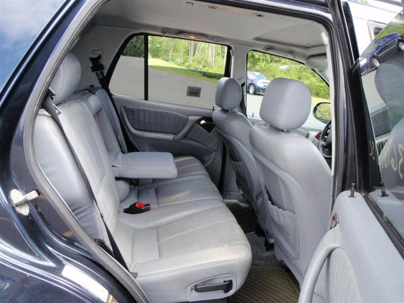 Pre-owned Car ML320Mercedes-Benz