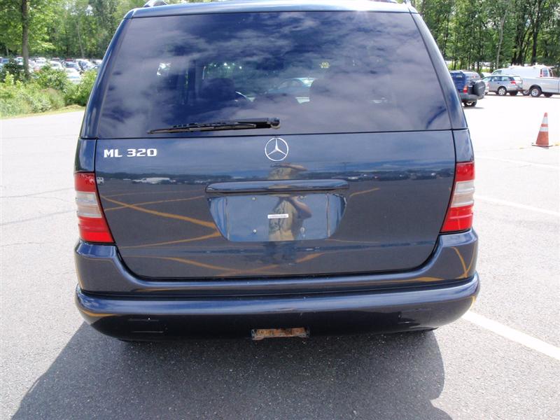 Pre-owned Car ML320Mercedes-Benz