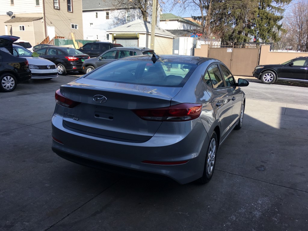 Used - Hyundai Elantra SE Sedan for sale in Staten Island NY