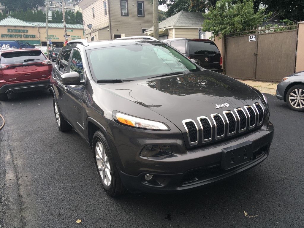 Used - Jeep Cherokee Latitude 4x4 SUV for sale in Staten Island NY