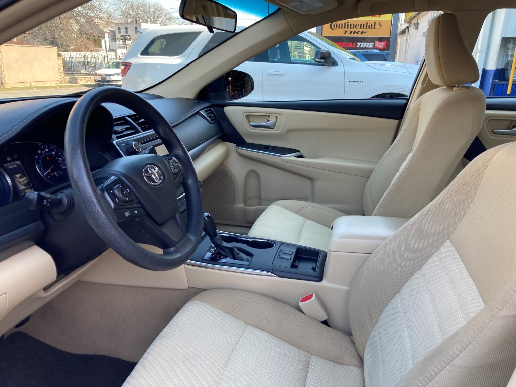 Used - Toyota Camry Hybrid LE Sedan for sale in Staten Island NY