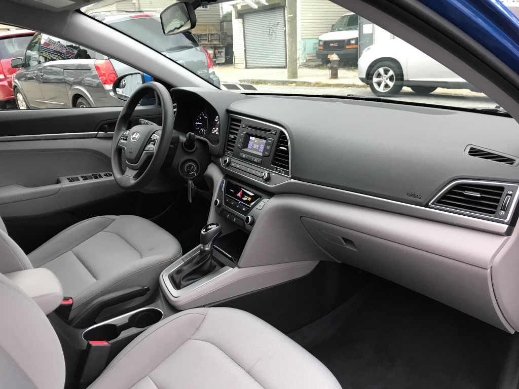 Used - Hyundai Elantra SE Sedan for sale in Staten Island NY