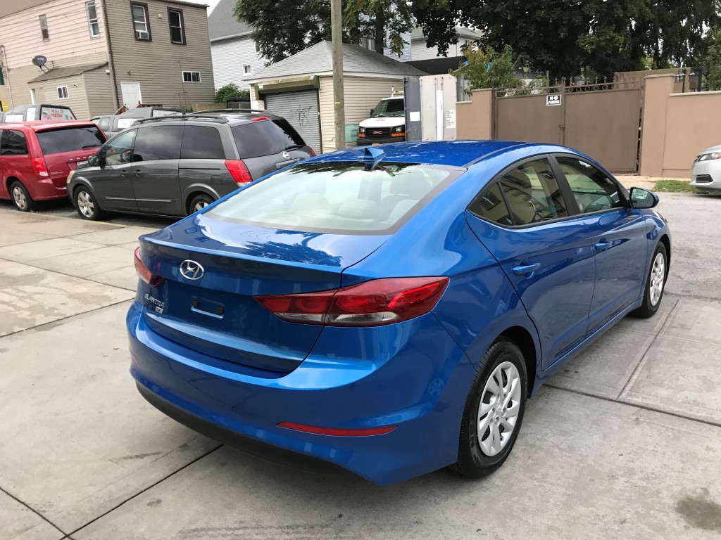 Used - Hyundai Elantra SE Sedan for sale in Staten Island NY