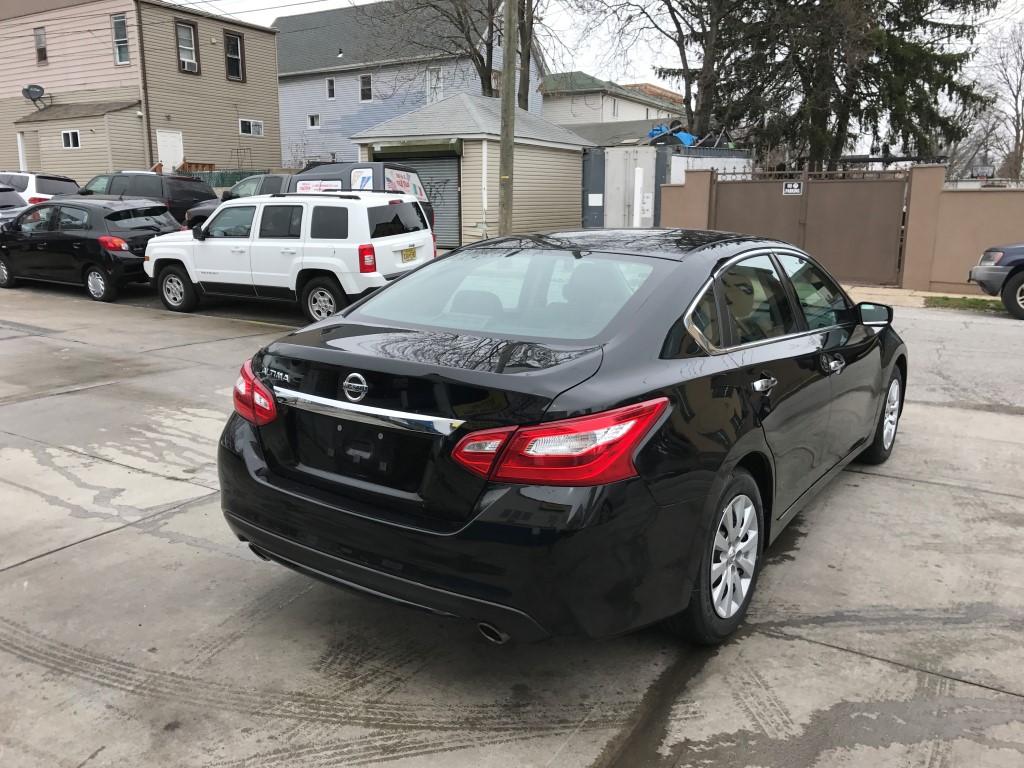 Used - Nissan Altima S Sedan for sale in Staten Island NY