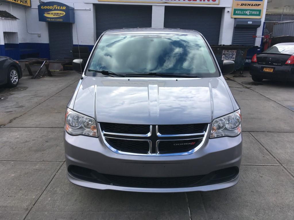 Used - Dodge Grand Caravan SE Minivan for sale in Staten Island NY