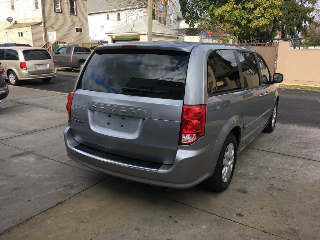 Used - Dodge Grand Caravan SE Minivan for sale in Staten Island NY