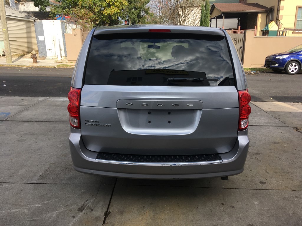 Used - Dodge Grand Caravan SE Minivan for sale in Staten Island NY