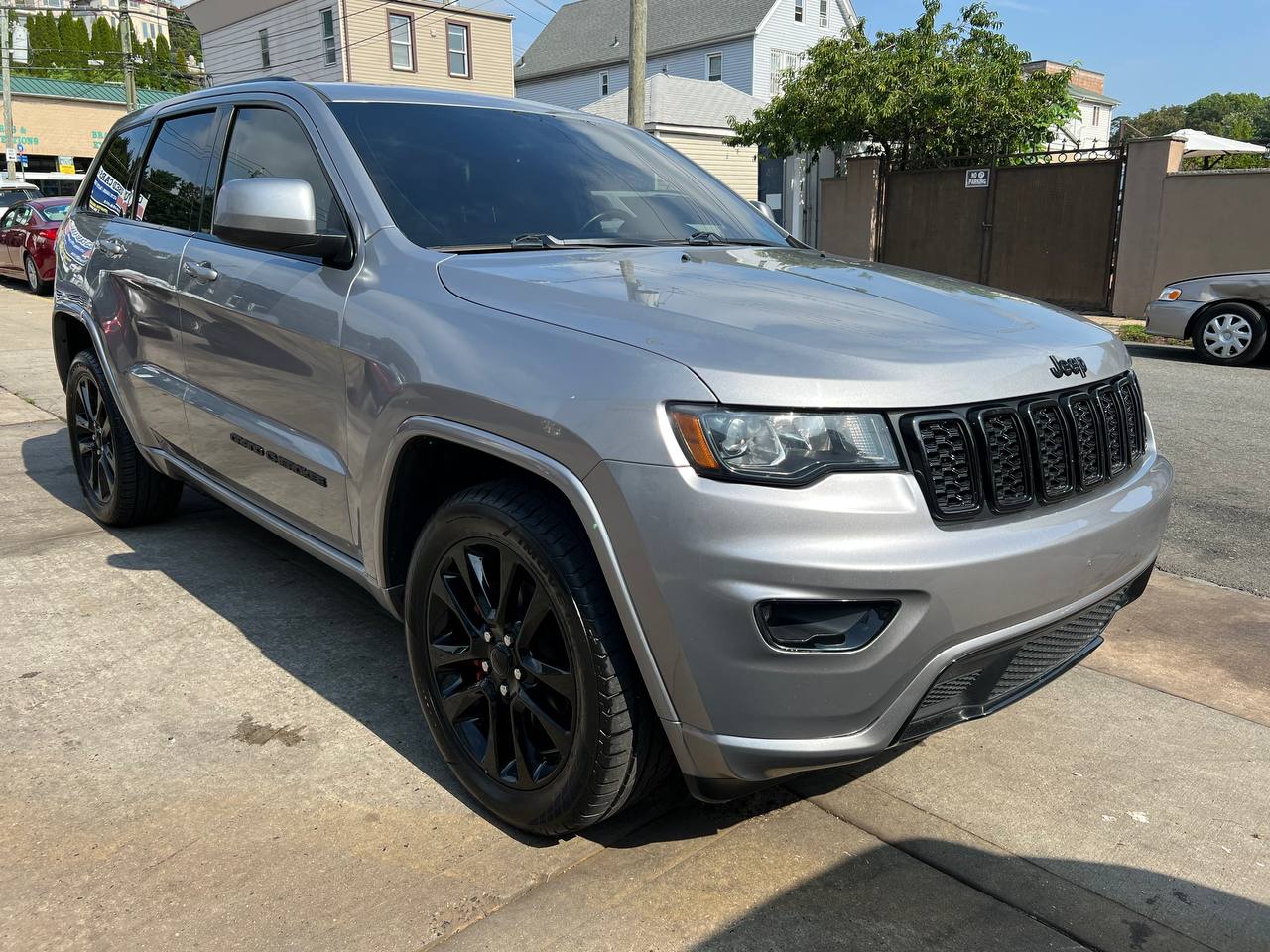 Used - Jeep Grand Cherokee Altitude SUV for sale in Staten Island NY