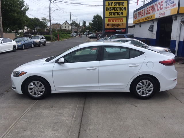 Used - Hyundai Elantra SE Sedan for sale in Staten Island NY